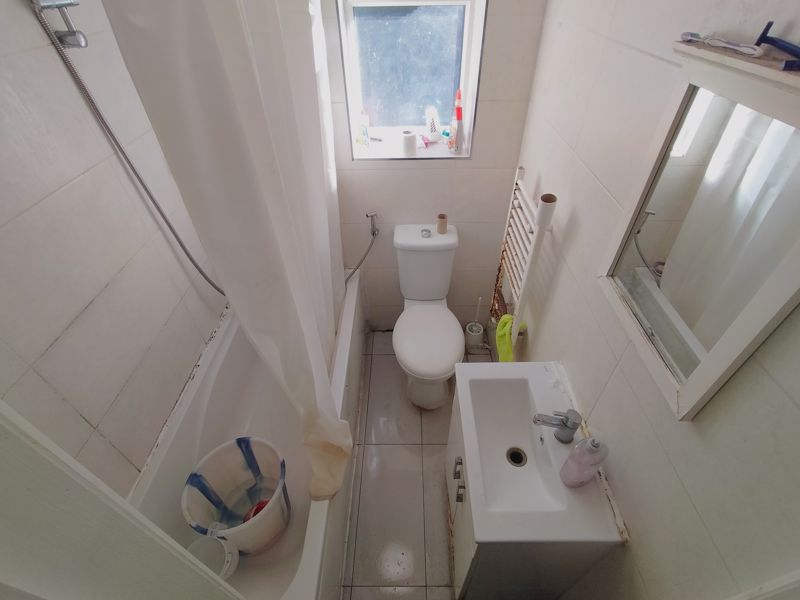 Photo 15- click for photo gallery